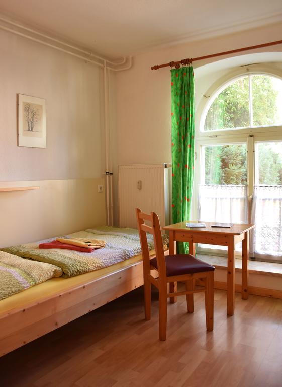 Pension Zur Wartburg Görlitz Buitenkant foto