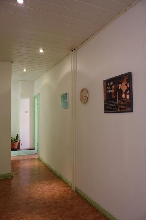 Pension Zur Wartburg Görlitz Buitenkant foto