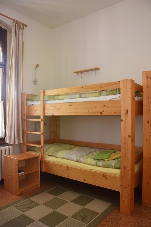 Pension Zur Wartburg Görlitz Buitenkant foto