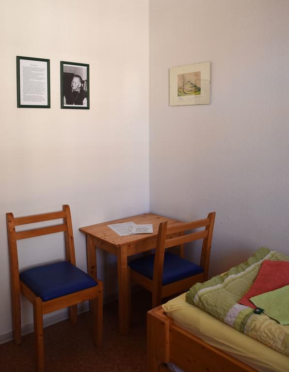 Pension Zur Wartburg Görlitz Buitenkant foto